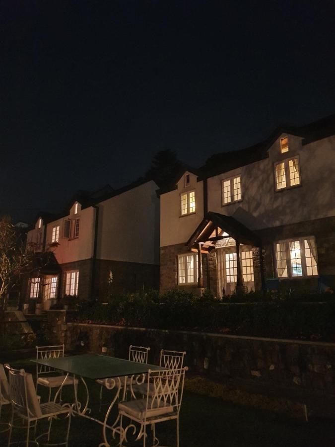 נוארה אליה Lakeside Cottages מראה חיצוני תמונה