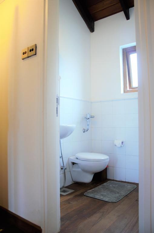 נוארה אליה Lakeside Cottages מראה חיצוני תמונה